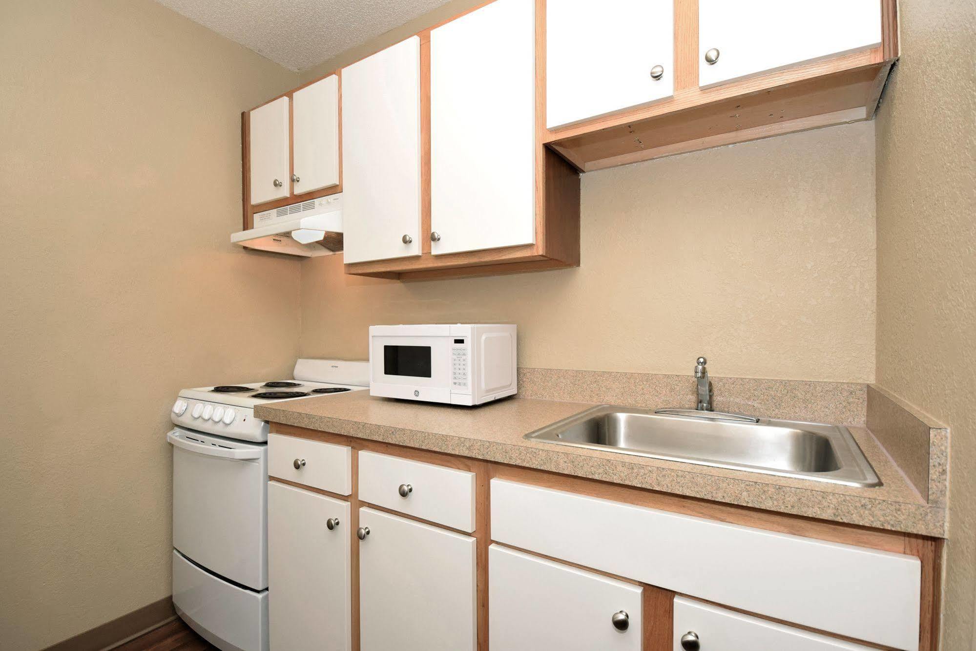 Suburban Studios Macon North Ngoại thất bức ảnh